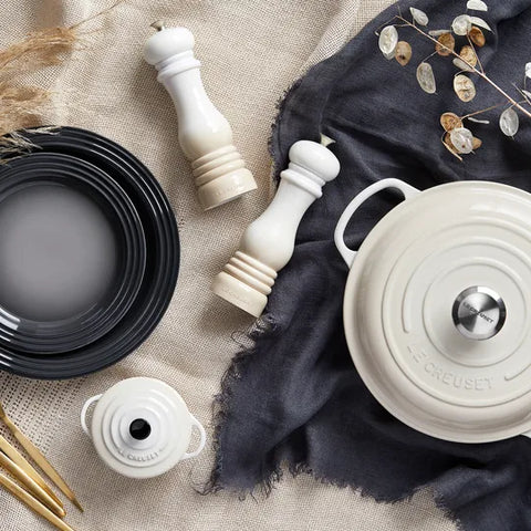 Le Creuset Salt Mill 21 cm Meringue