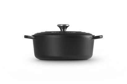 Le Creuset Cast Iron Casserole 27 cm / 4.1 L Matte Black