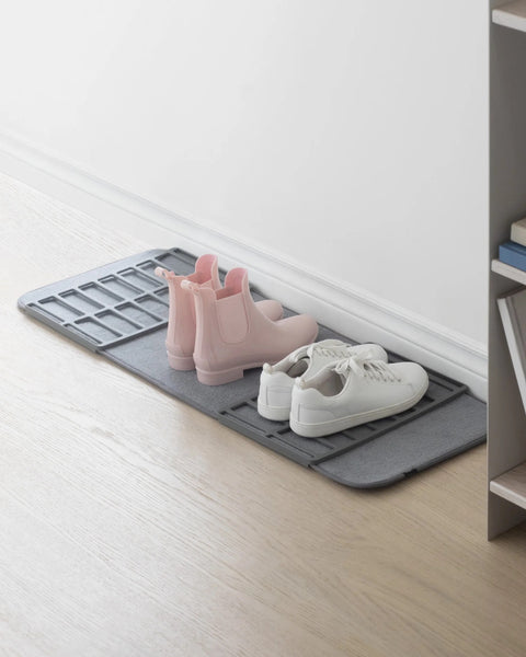 Umbra Shoe Dry Shoe Rack with Mat