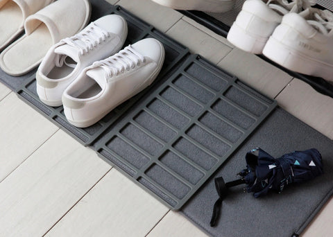 Umbra Shoe Dry Shoe Rack with Mat