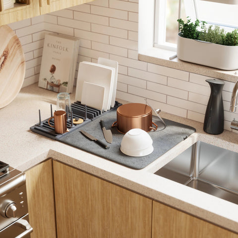 Umbra Drying Dish Rack with Mat
