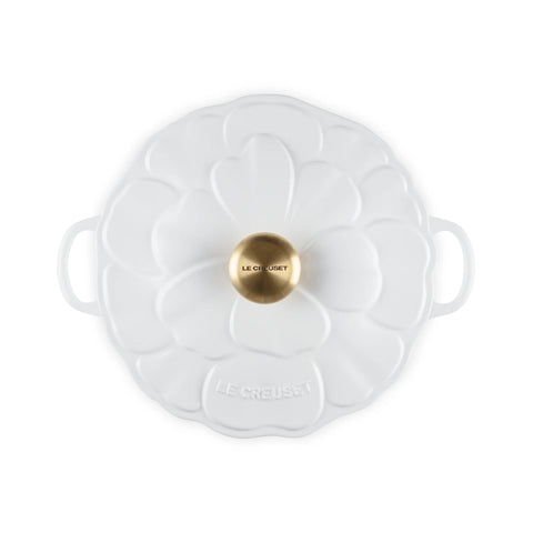Le Creuset Cast Iron Petal Shallow Casserole - White 26cm / 2.2 L
