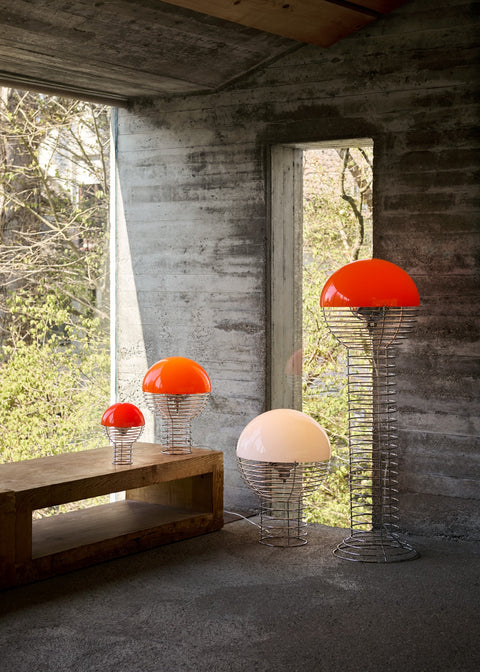 VERPAN Verner Panton Wire Floor Lamp Ø40 with Orange Shade