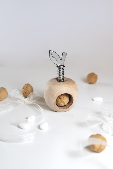 Bugatti Eden Nut Cracker Natural Beech