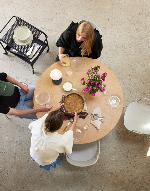 Hübsch Straight Dining Table Round Natural