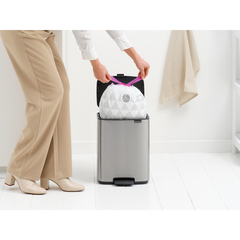 Brabantia Bo Pedal Bin, 12 L - Matt Steel Fingerprint Proof