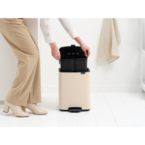 Brabantia Bo Pedal Bin, 12 L - Soft Beige