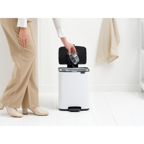 Brabantia Bo Pedal Bin, 12 L - White