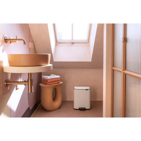 Brabantia Bo Pedal Bin, 12 L - White