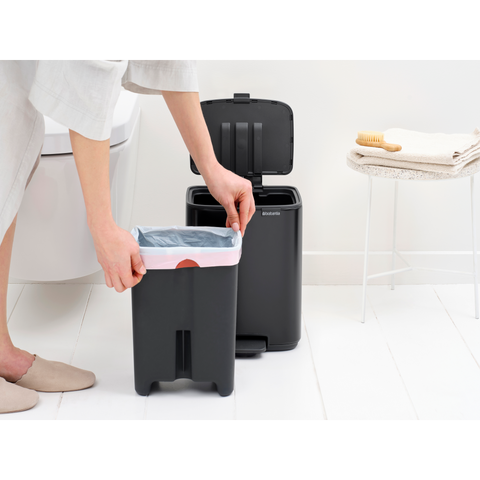 Brabantia Bo Pedal Bin, 12 L - Matt Black