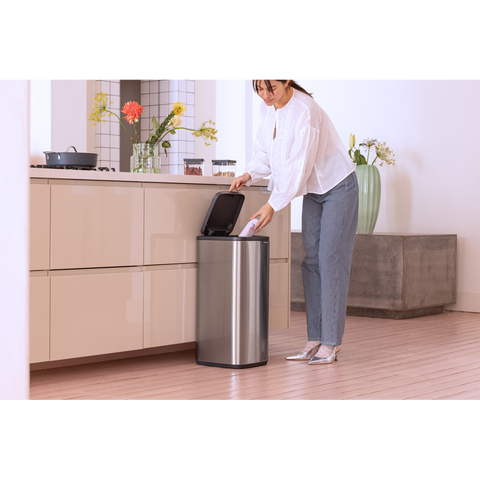 Kosh për plehrash Brabantia Bo Touch 36 litra – Çelik mat, rezistent ndaj gjurmëve të gishtërinjve