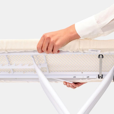 Brabantia Ironing Board B 124 x 38 cm – Bubbles Design, Fairtrade Cotton