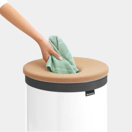 Kosh rrobash Brabantia 60 litra – i bardhë