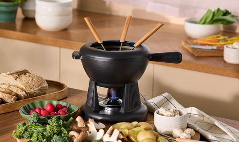 Le Creuset Cast Iron Fondue Set 2 L - Satin Black