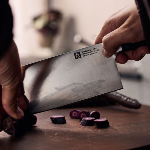 ZWILLING Pro 18 cm Chinese Chef’s Knife