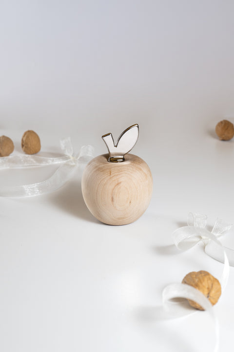 Bugatti Eden Nut Cracker Natural Beech