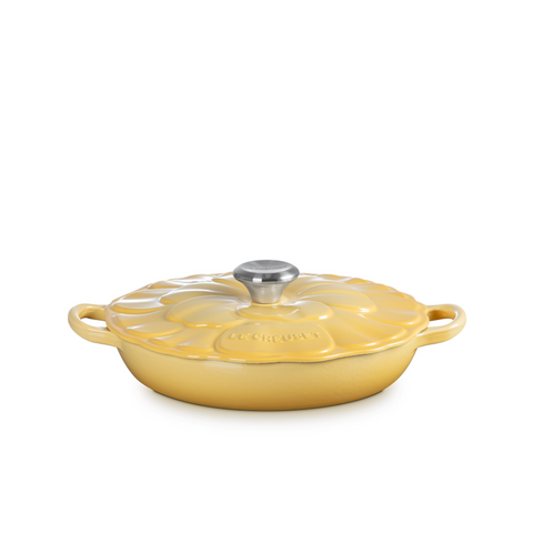 Le Creuset Cast Iron Petal Shallow Casserole Chamomile 26cm / 2.2 L
